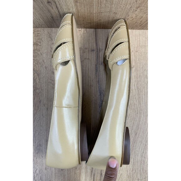 Emily's Closet Women's Leather Open Toe Petal Skimmer Sandals 9 M MEDIUM Beige - Picture 11 of 16